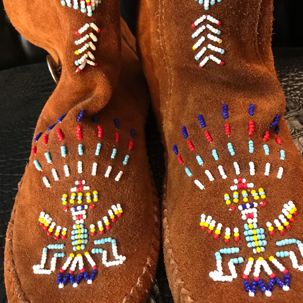 🔻SOLD🔻Beaded Moccasins - Picture 2 of 7